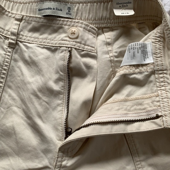 Abercrombie & Fitch cargo pants - Picture 6 of 7